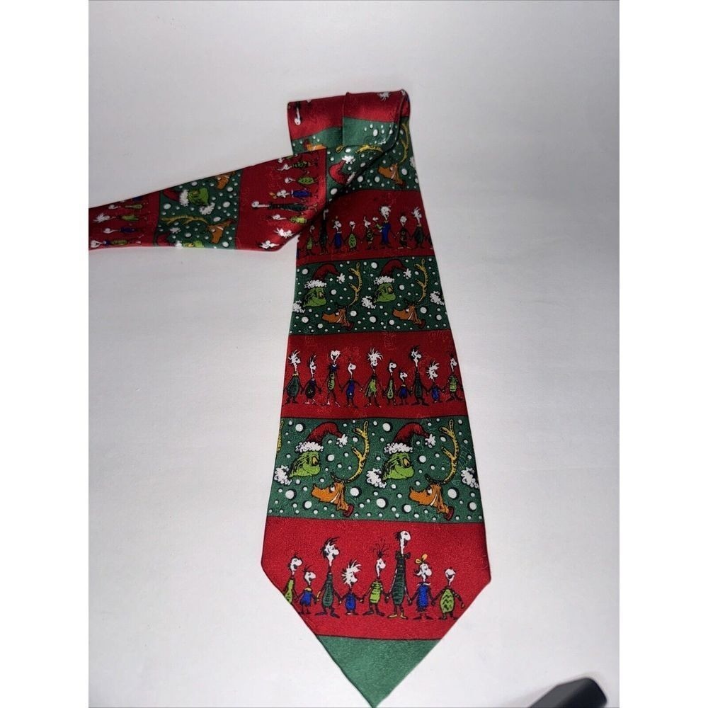 VINTAGE Dr Seuss The Grinch 100% Silk Necktie 1997 Christmas